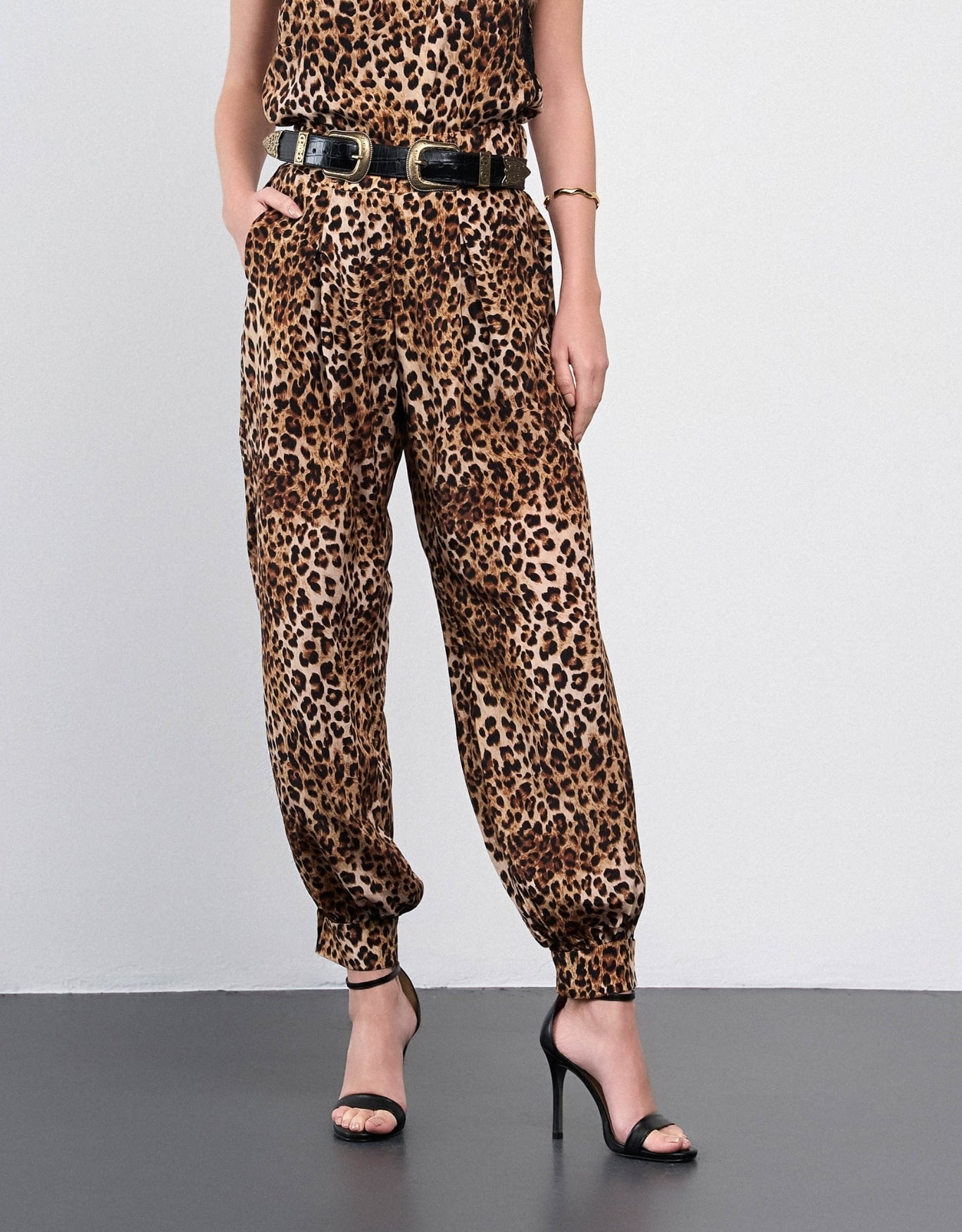 CALÇA MADRE REINA SEDA ANIMAL PRINT