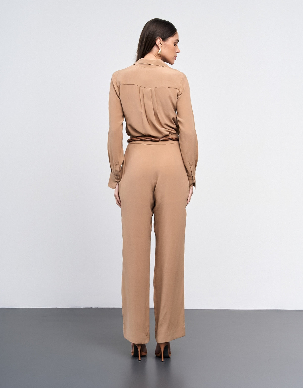 CALÇA MELINA MADRE REINA SEDA MOCCA