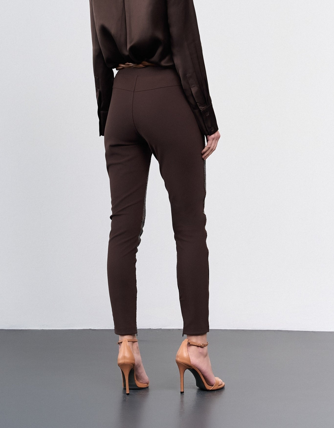 CALÇA PYTHON COM MALHA MADRE REINA DARK BROWN