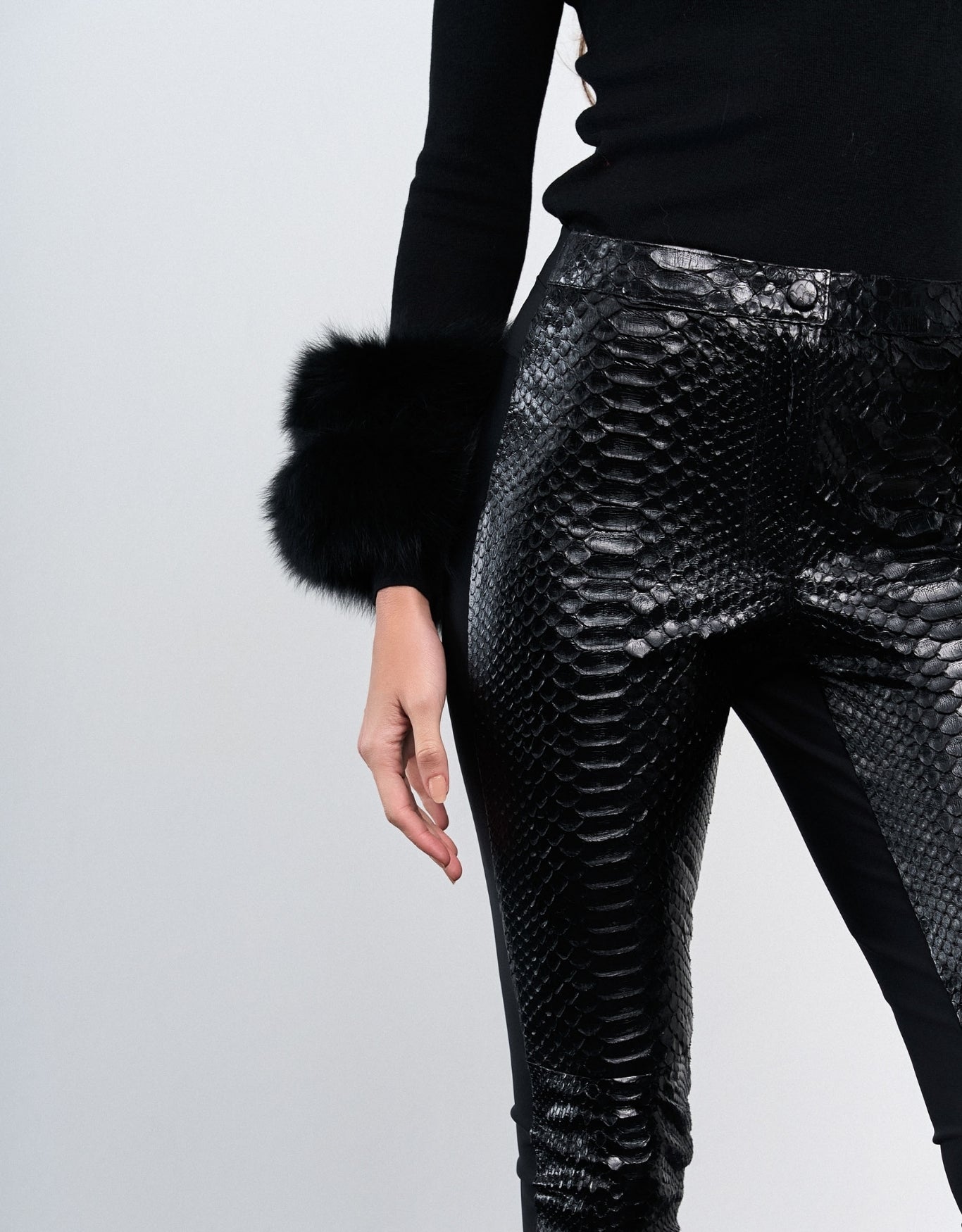 CALÇA PYTHON COM MALHA MADRE REINA PYTHON PRETO