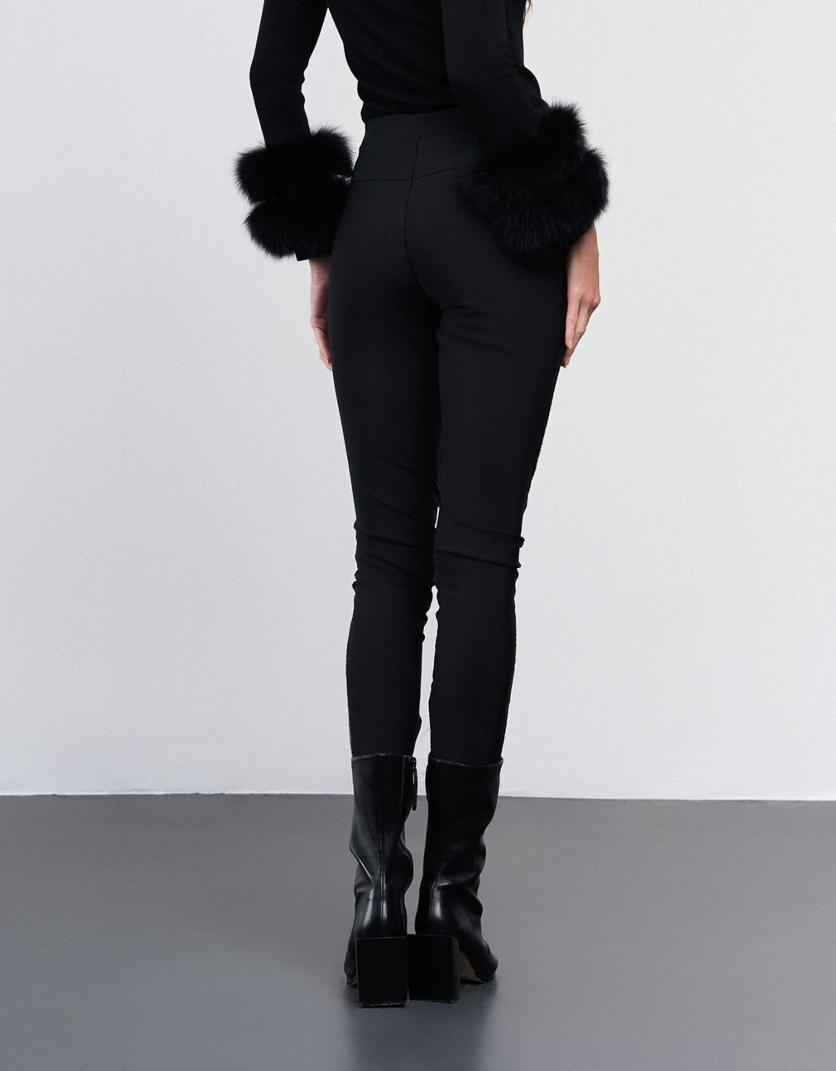 CALÇA PYTHON COM MALHA MADRE REINA PYTHON PRETO