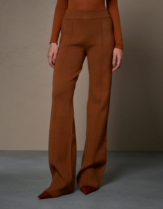 CALÇA RETA MADRE REINA TRICOT WHISKY