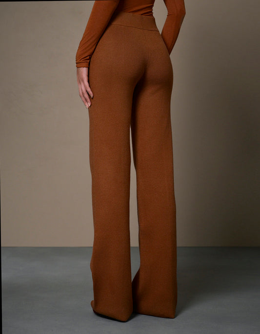 CALÇA RETA MADRE REINA TRICOT WHISKY