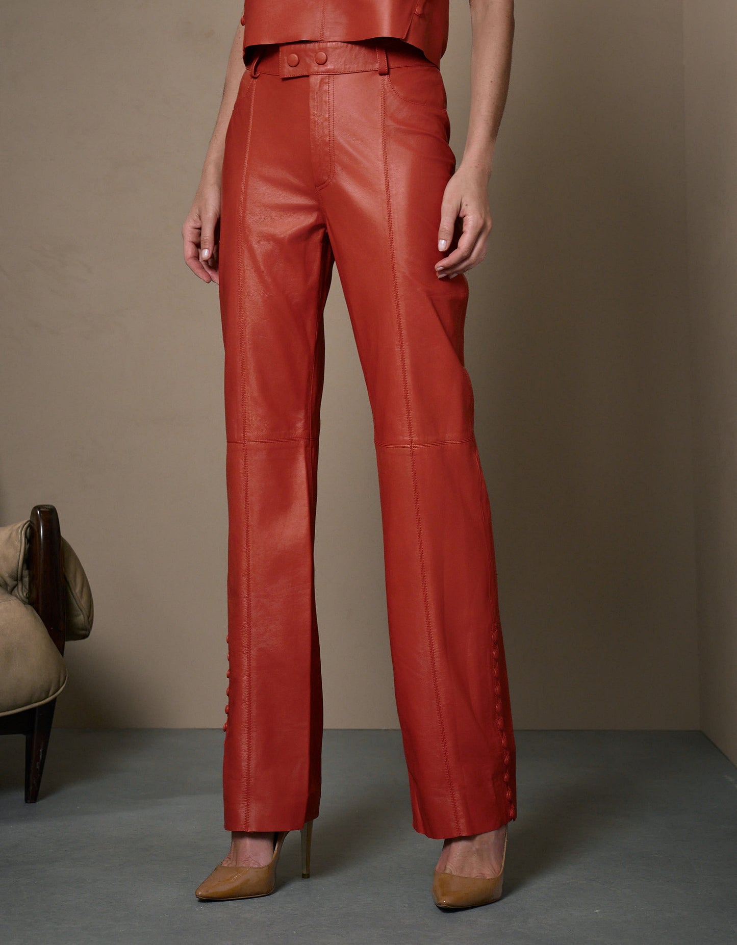 CALÇA SOPHIA MADRE REINA COURO AMBAR THUNDRA