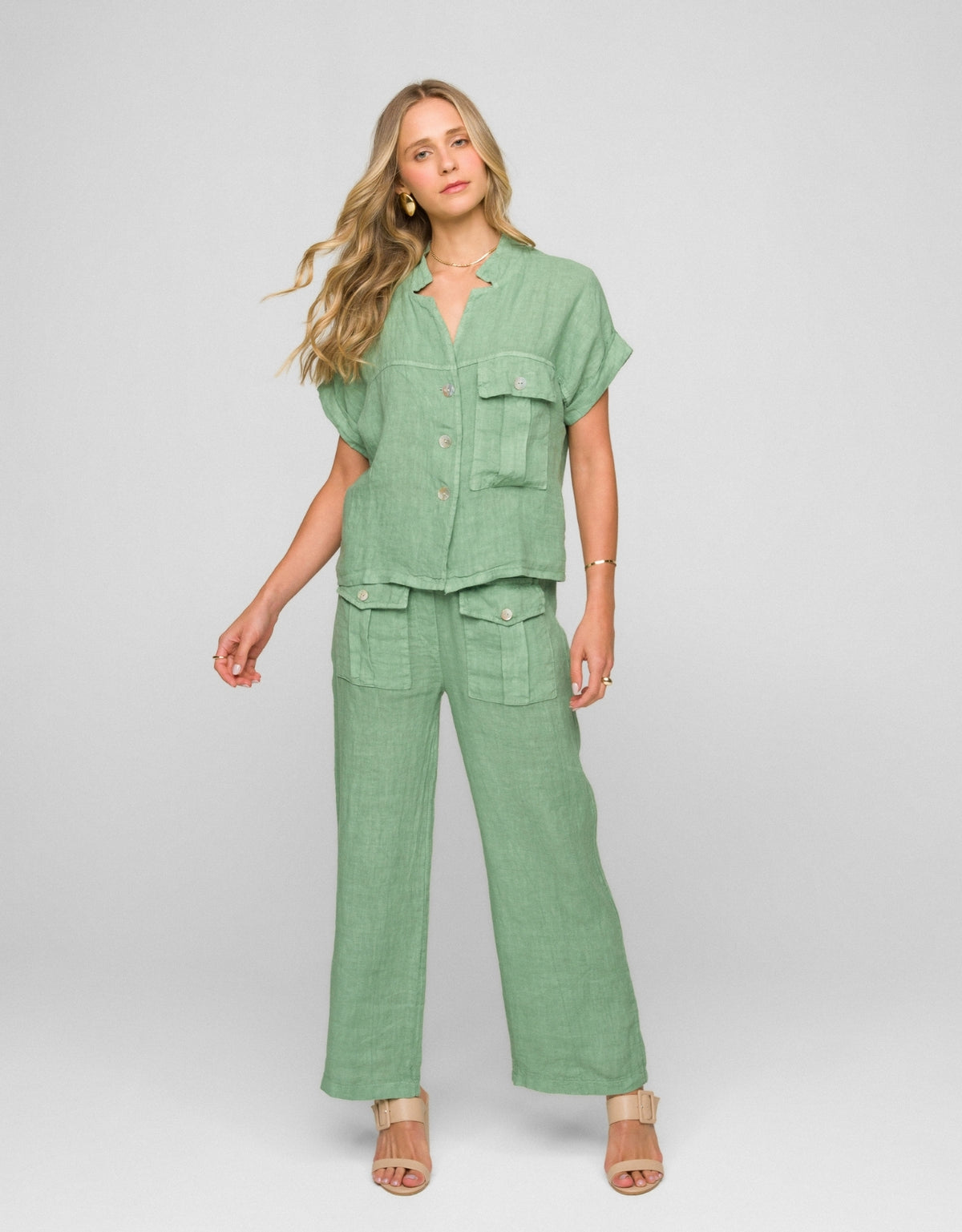 CALÇA TEREZA MADRE REINA LINHO VERDE MENTA