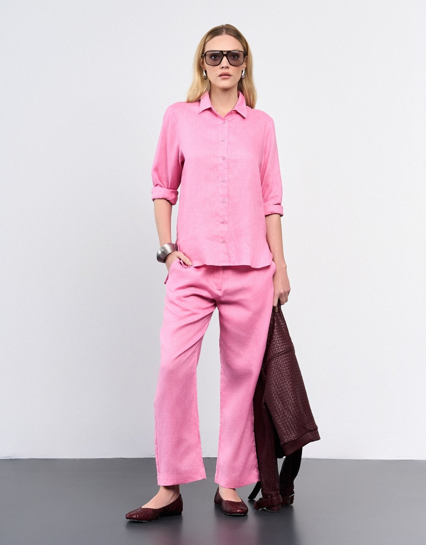 CAMISA ANNA MADRE REINA LINHO ROSA CRISTAL