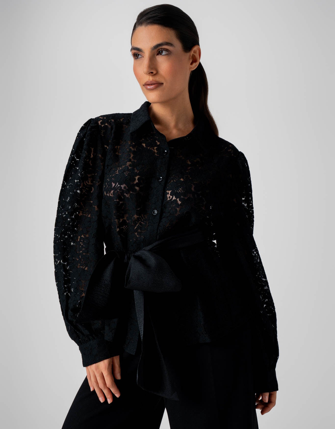 CAMISA BIANCA MADRE REINA PRETO