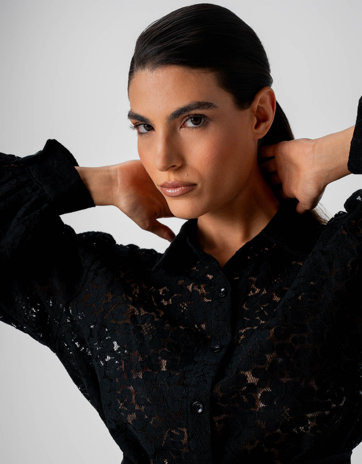 CAMISA BIANCA MADRE REINA PRETO