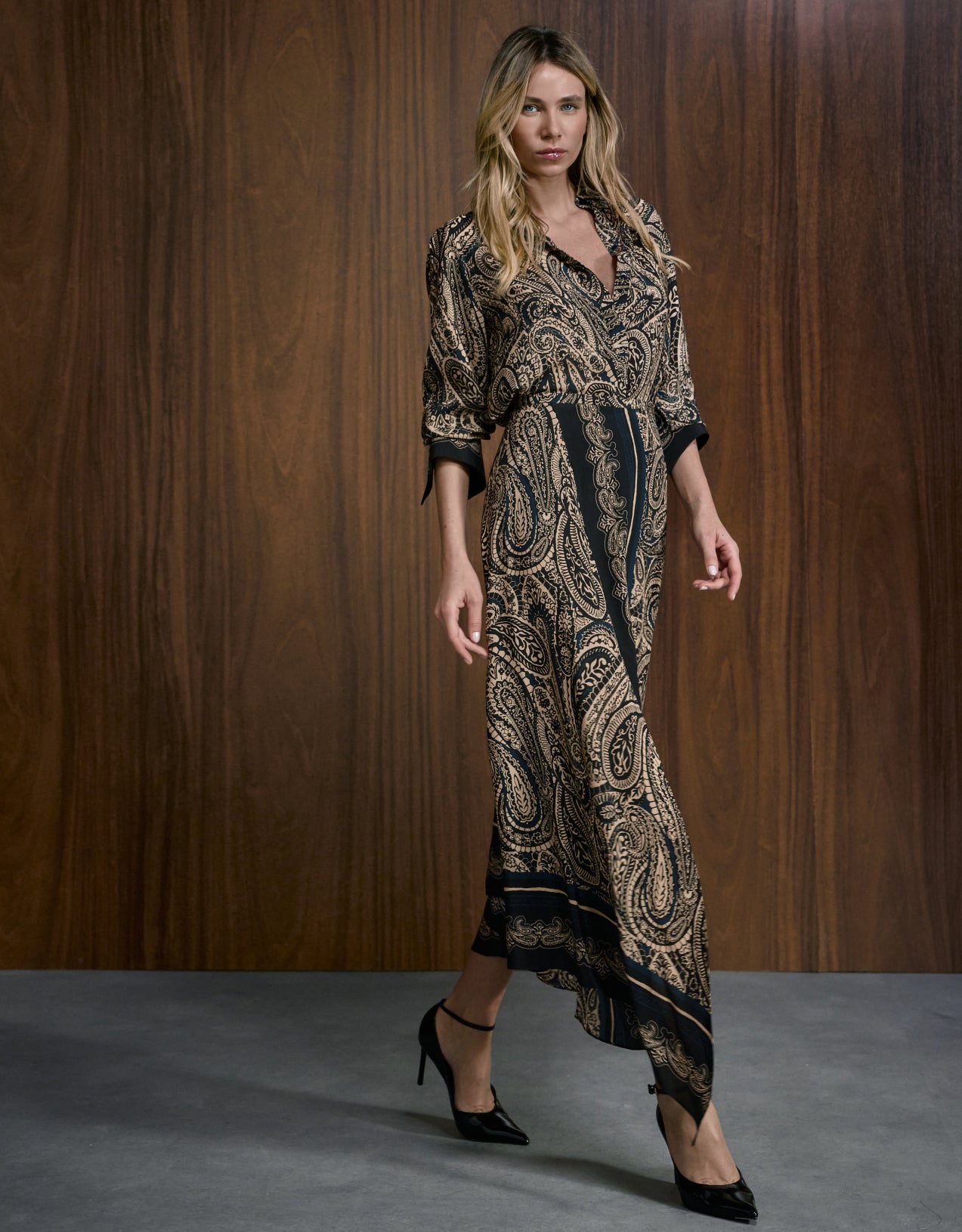 CAMISA LAGUNA MADRE REINA SEDA SCARF CASH.