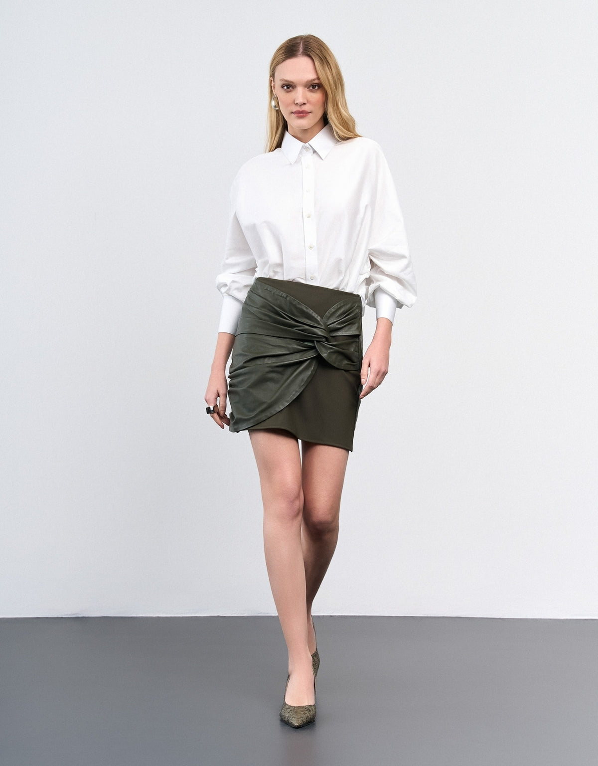 CAMISA LENA MADRE REINA ALFAITARIA BRANCO