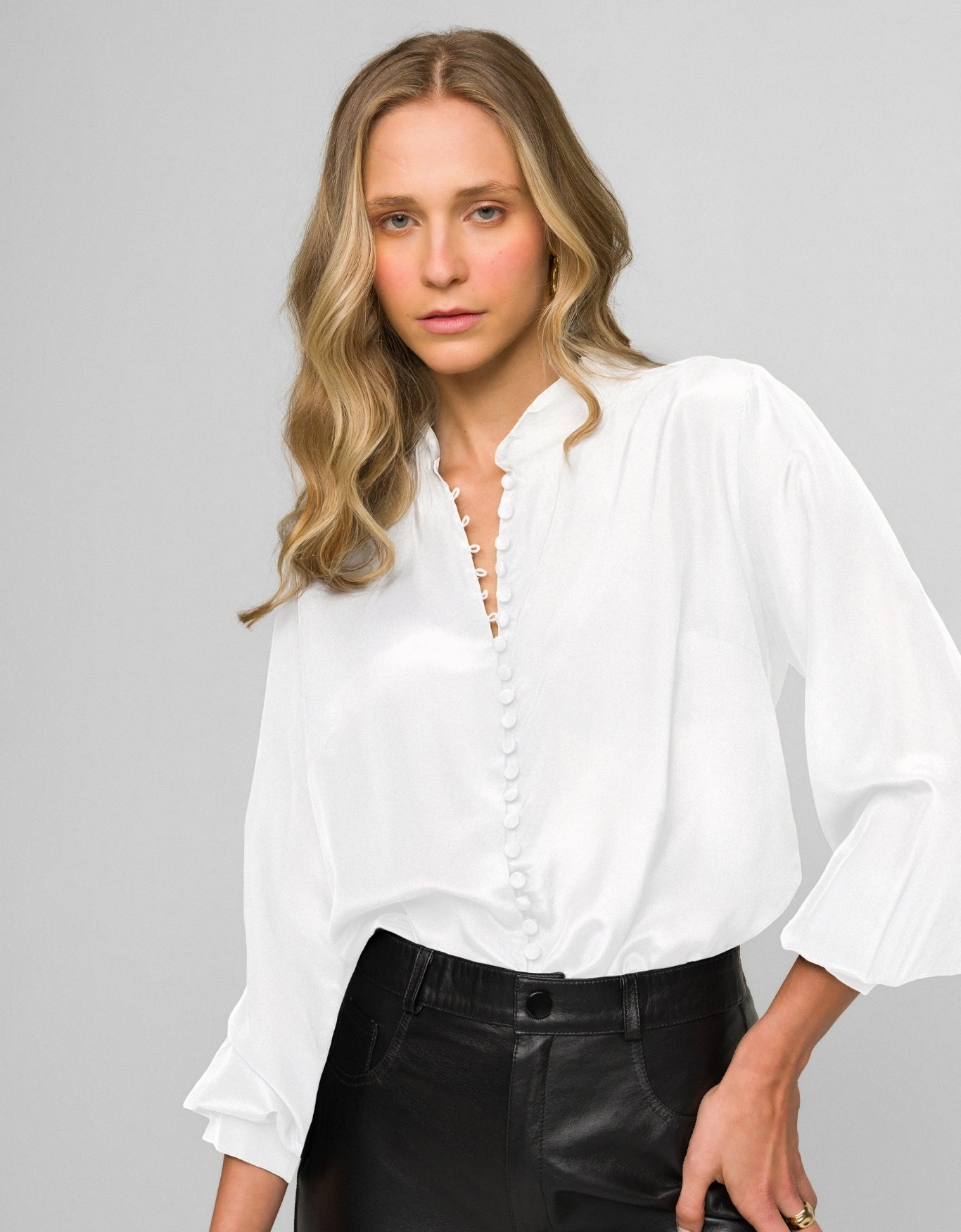 CAMISA MEGAN  MADRE REINA SEDA OFF WHITE