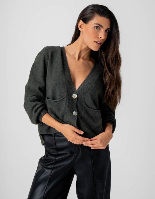 CARDIGAN JADE MADRE REINA PRETO