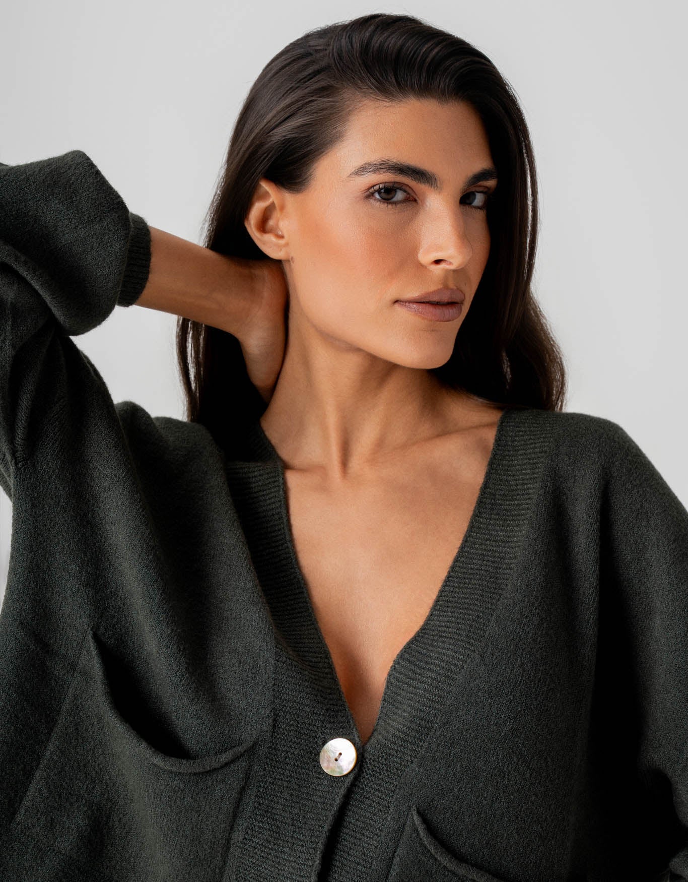 CARDIGAN JADE MADRE REINA PRETO