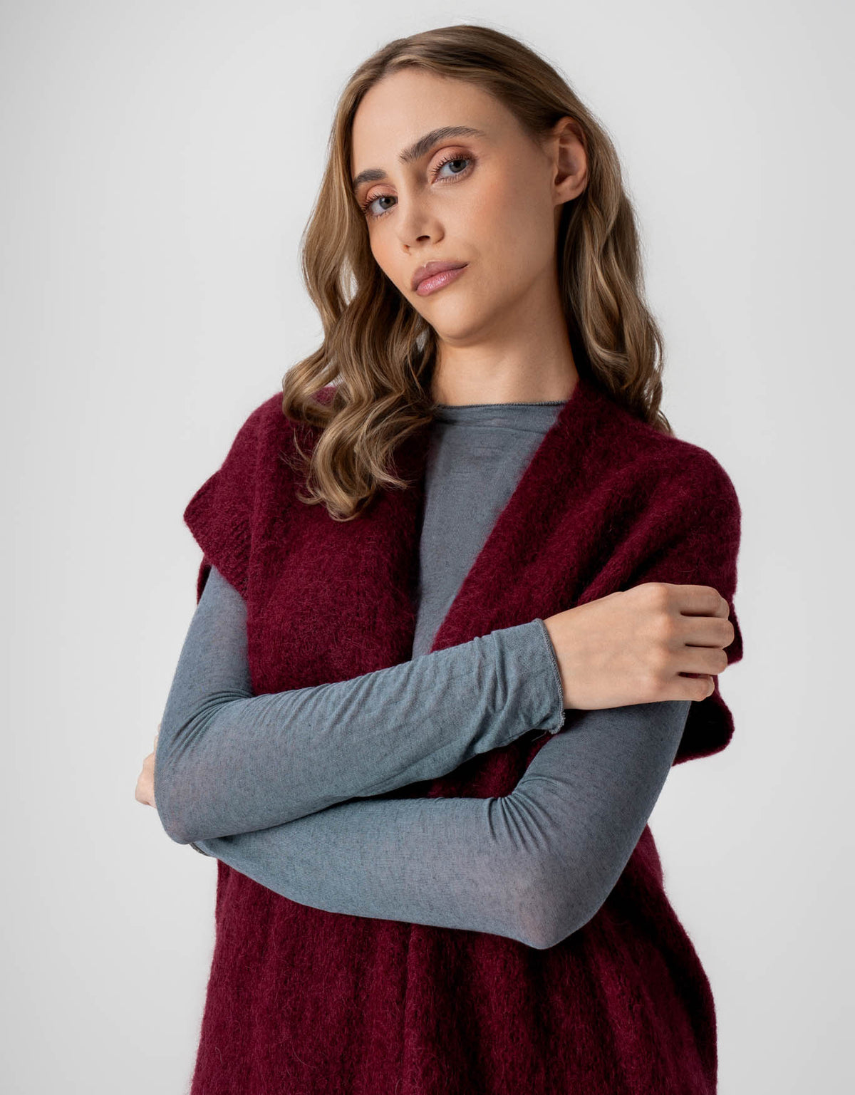 CARDIGAN LONGO HELO MADRE REINA TRICOT BORDÔ