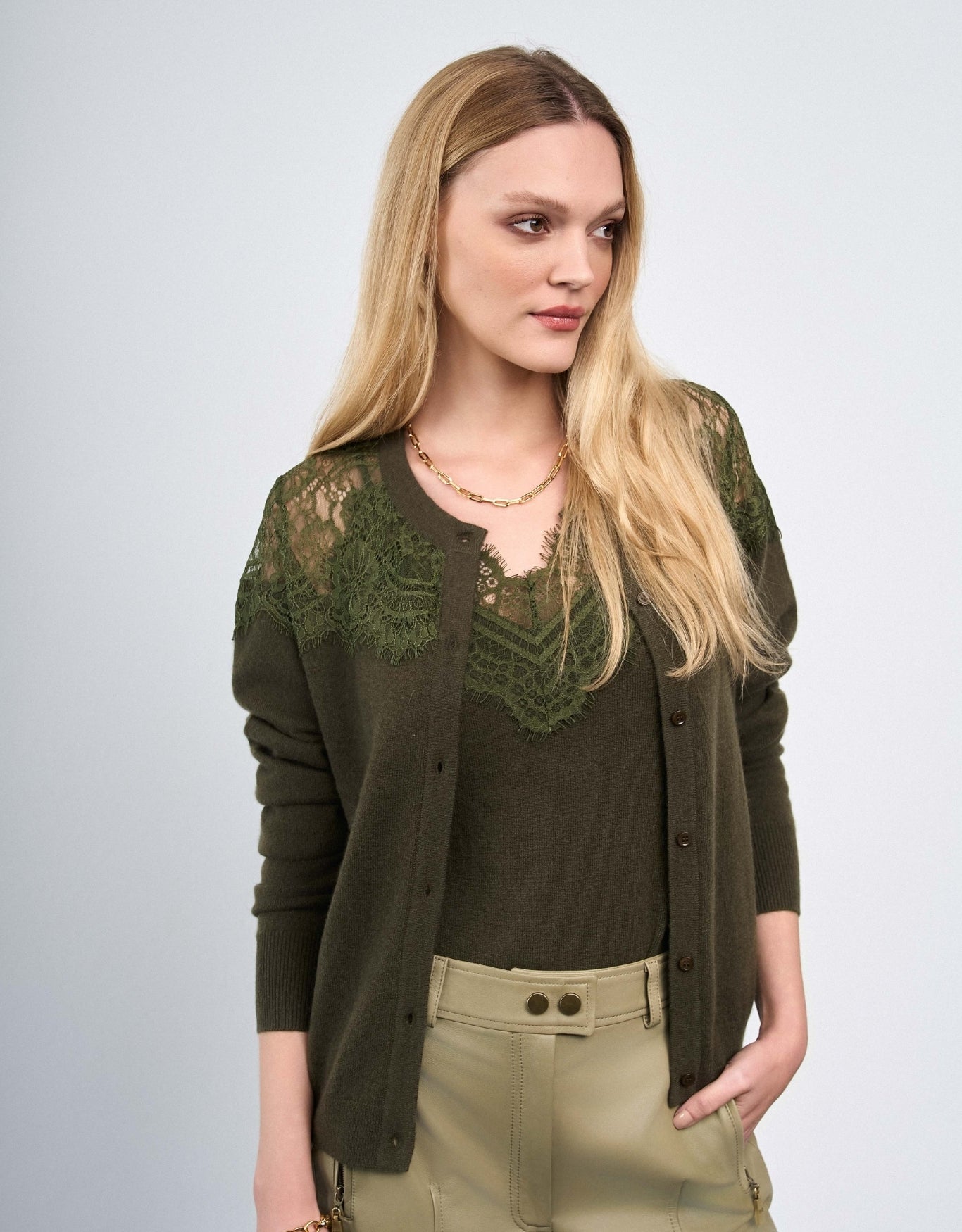 CARDIGAN RENDA MADRE REINA CASHMERE GREIGE