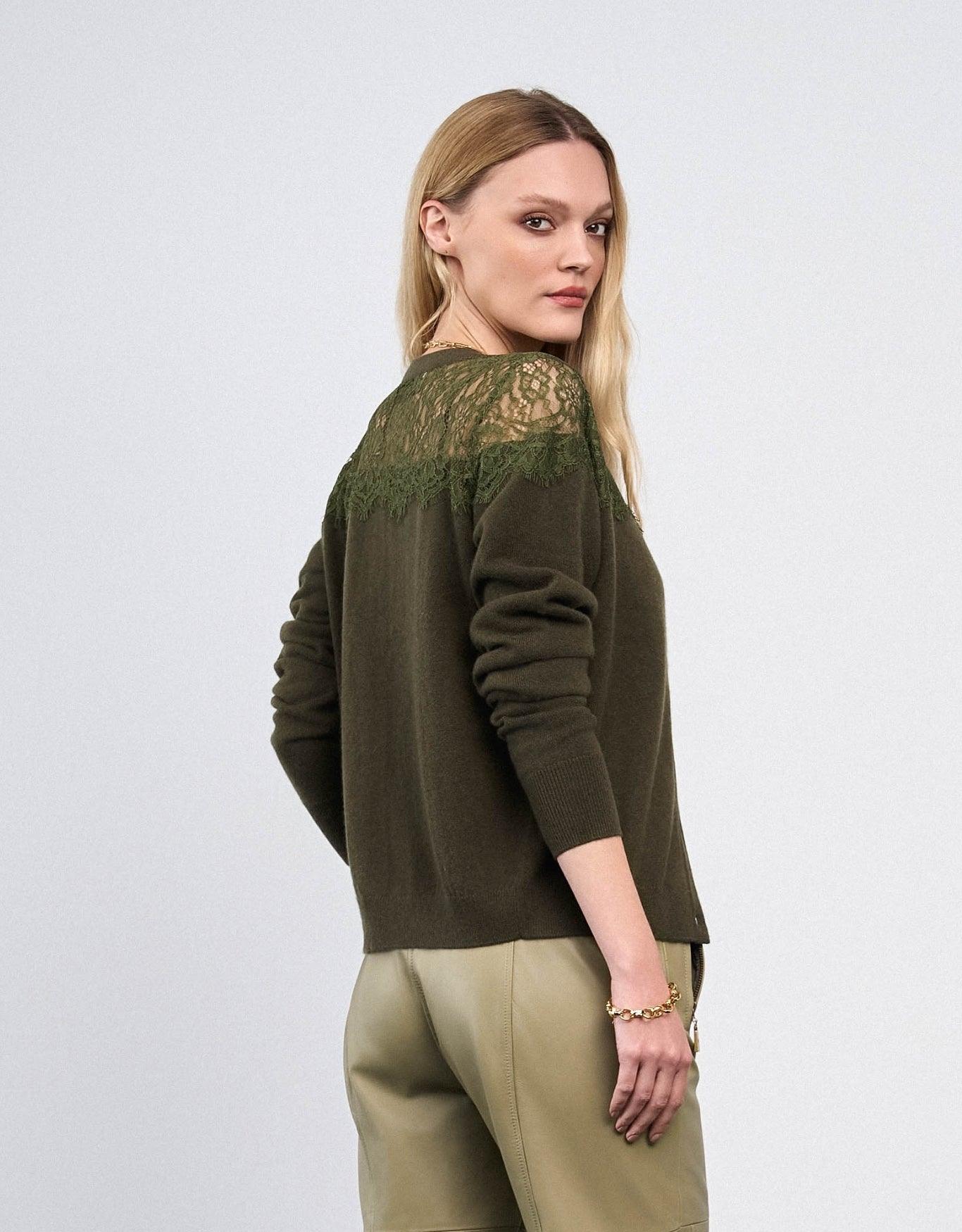 CARDIGAN RENDA MADRE REINA CASHMERE GREIGE