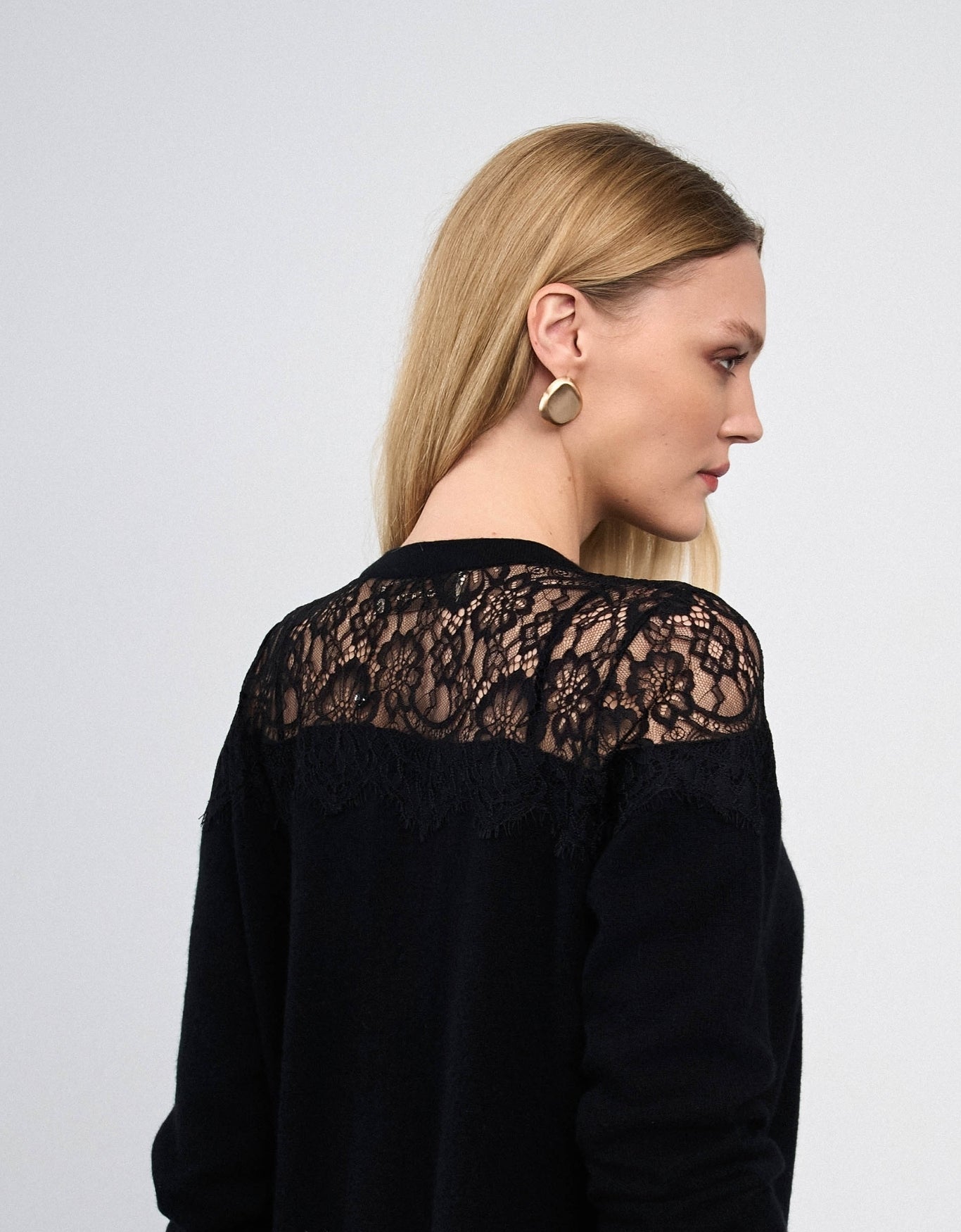 CARDIGAN RENDA MADRE REINA CASHMERE PRETO