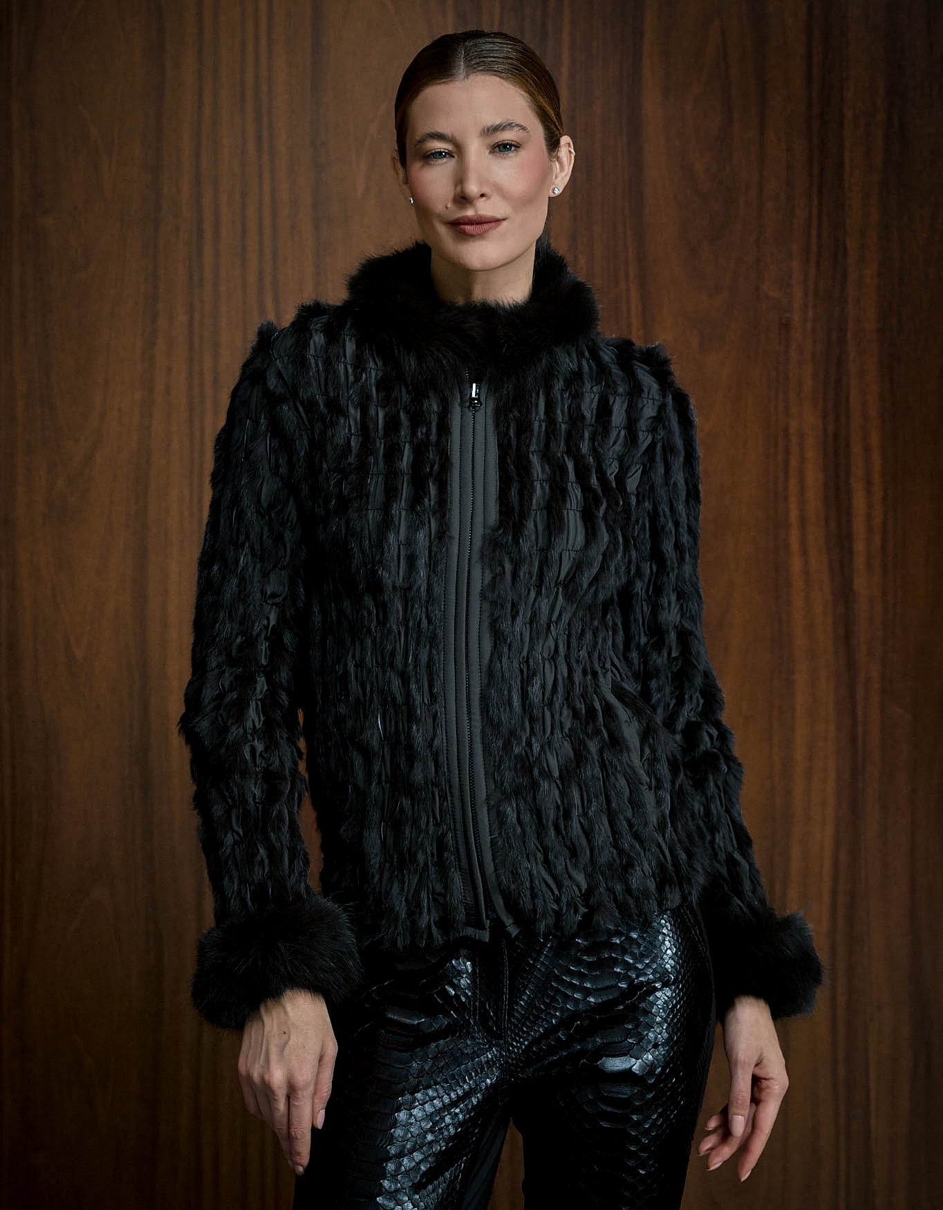 CASACO BIA MADRE REINA PELE PRETO