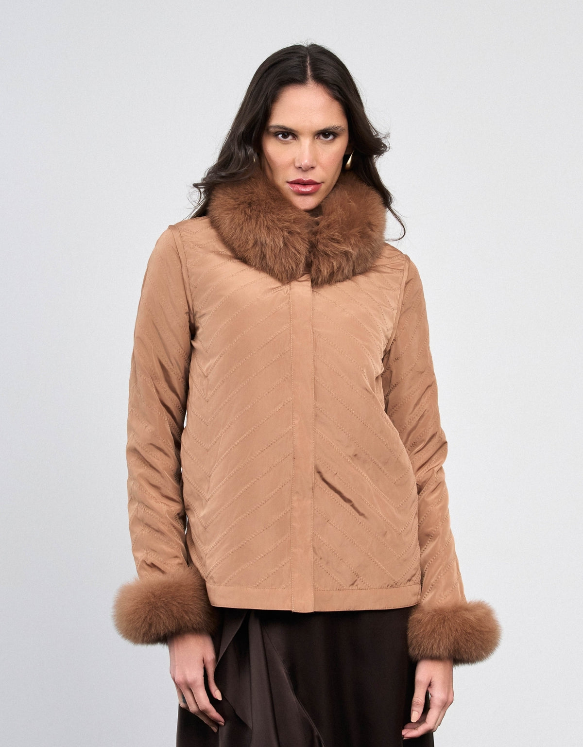 CASACO CHEVRON MADRE REINA PELE MOCCA