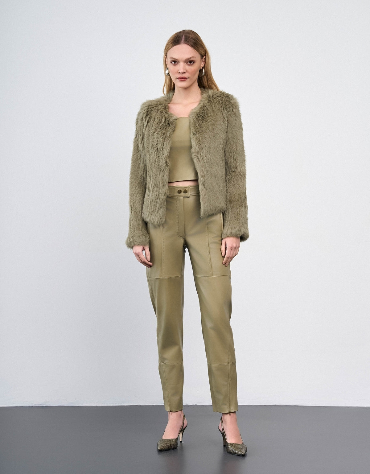 CASACO CLÁSSICO MADRE REINA PELE GREIGE