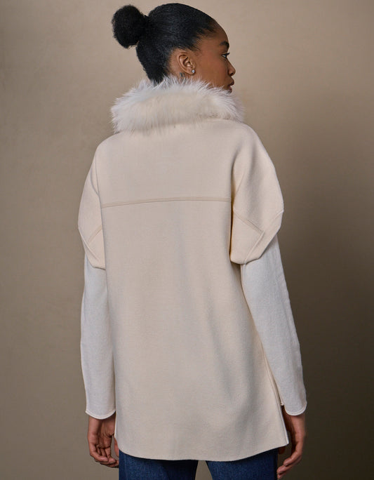 CASACO FOX LONGO MADRE REINA TRICOT COM PELE OFF WHITE