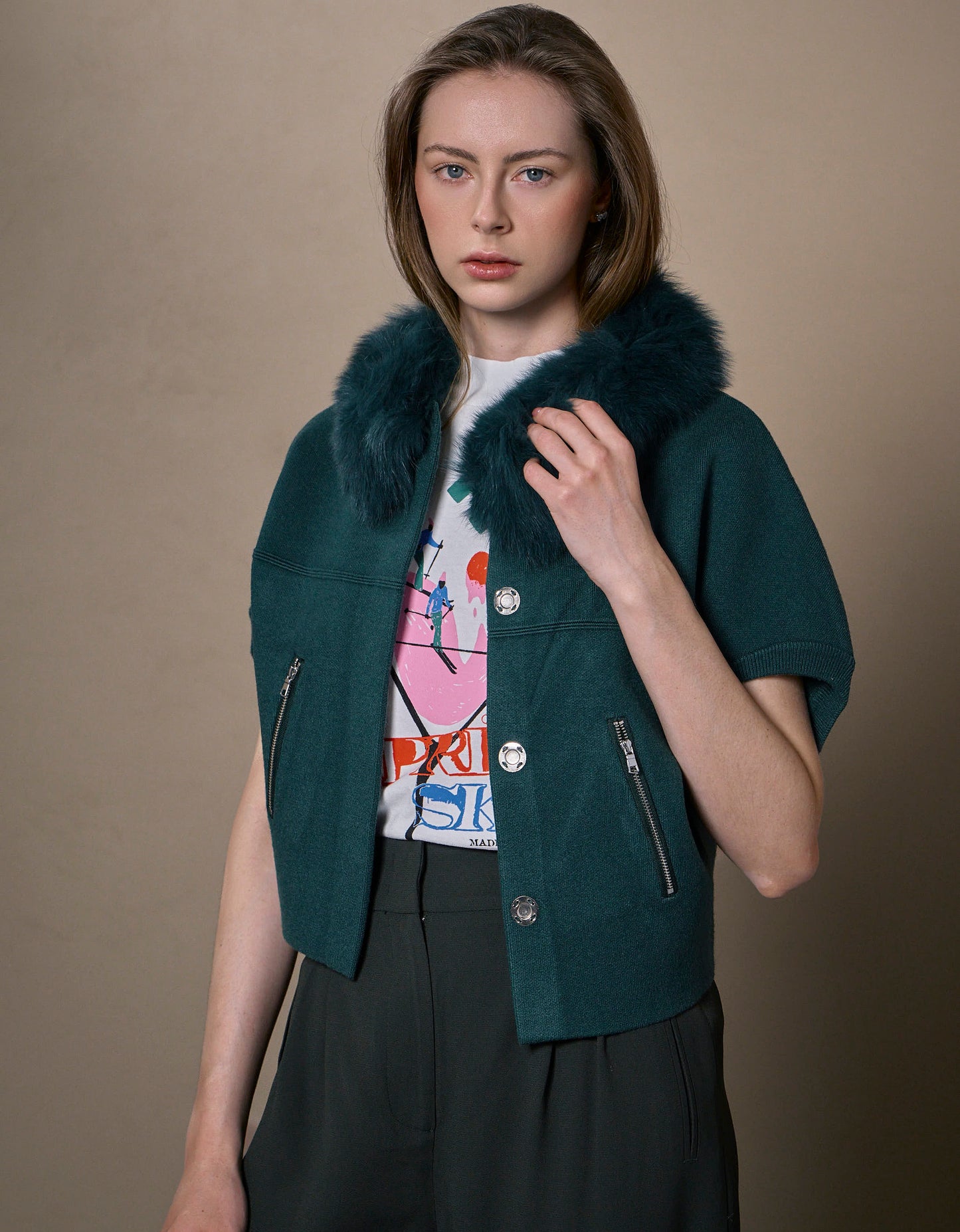 CASACO FOX MADRE REINA TRICOT COM PELE VERDE FLORESTA
