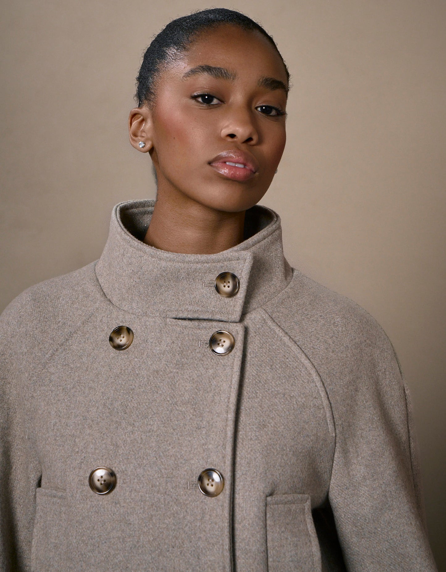 CASACO KIARA MADRE REINA LÃ FENDI