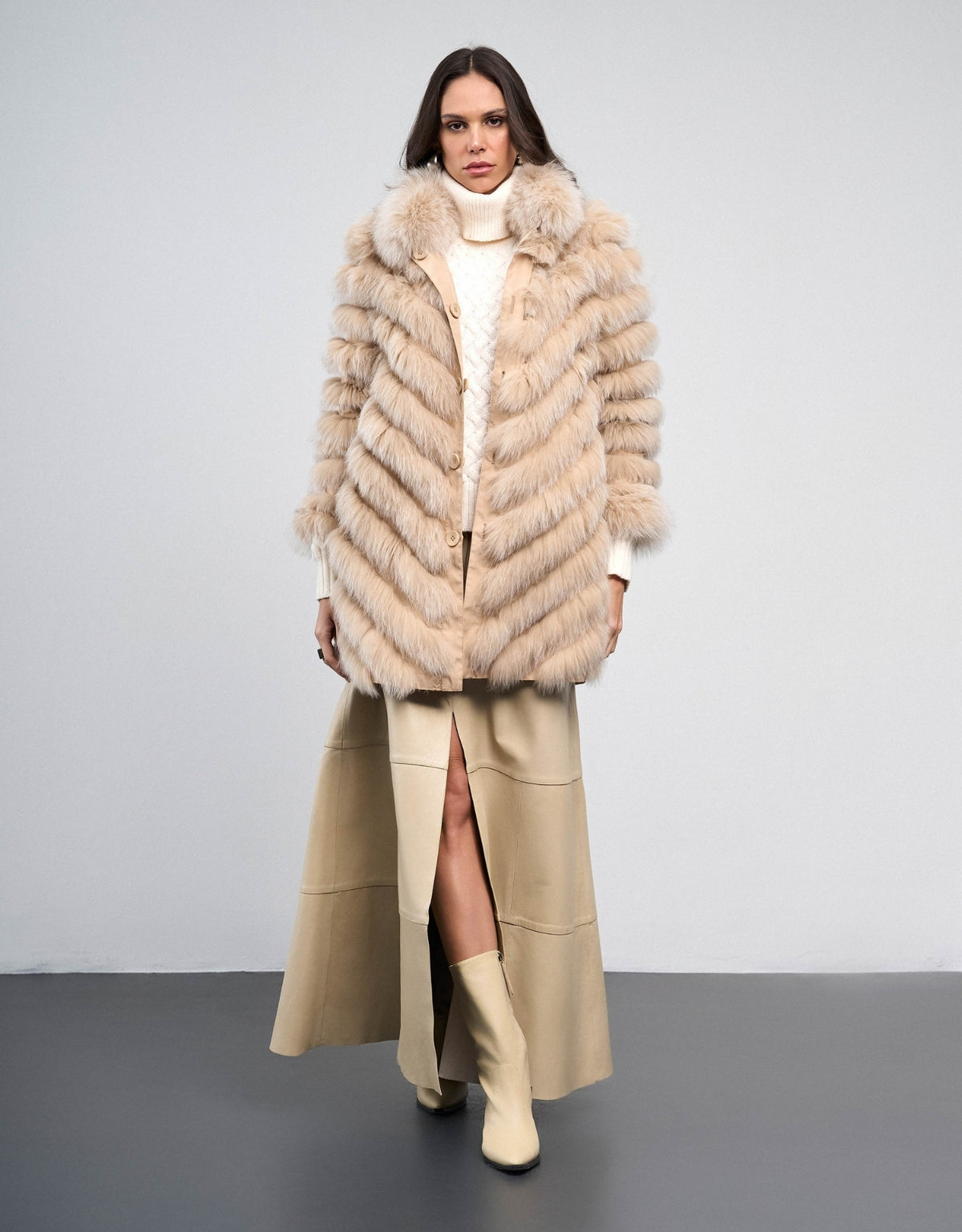 CASACO LONGO DUPLA FACE MADRE REINA PELE DESERT