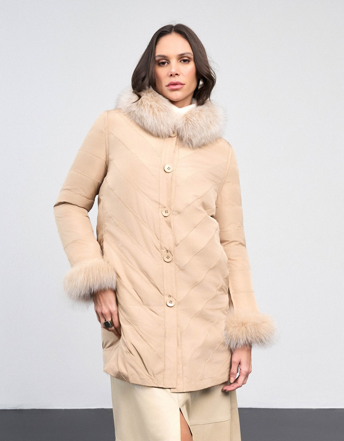 CASACO LONGO DUPLA FACE MADRE REINA PELE DESERT