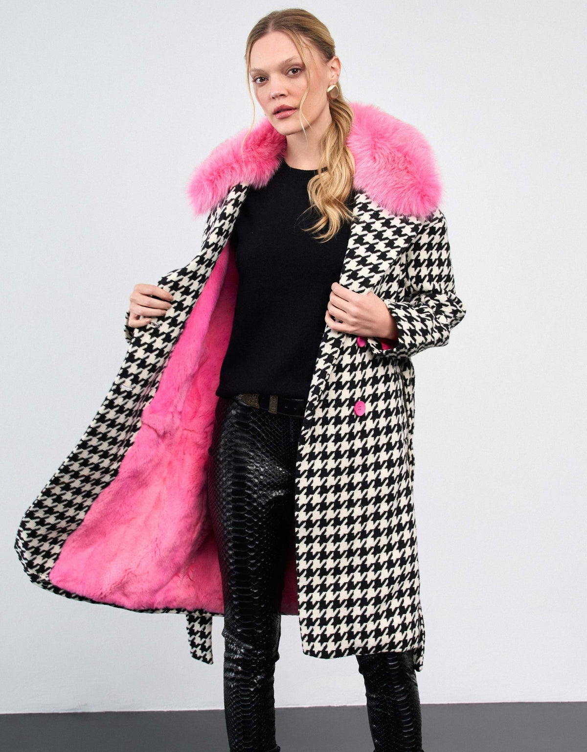 CASACO MADRE REINA LÃ COM GOLA XADREZ