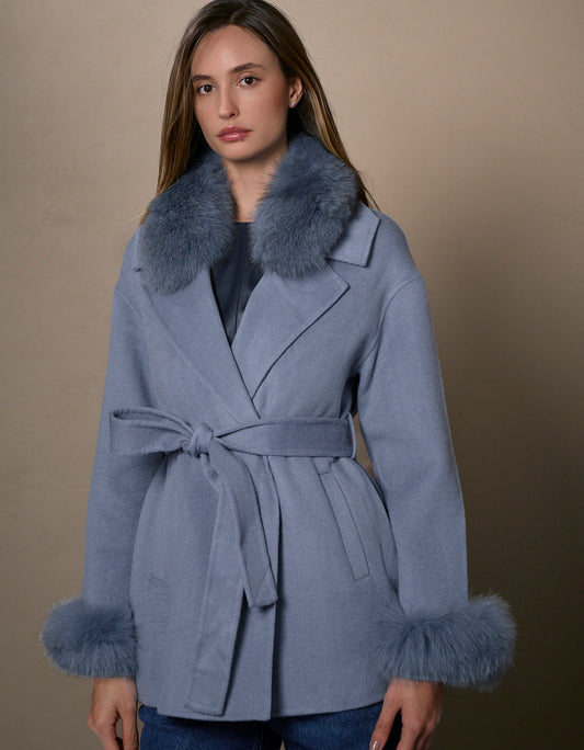 CASACO MEGAN MADRE REINA LÃ COM PELE AZUL JEANS