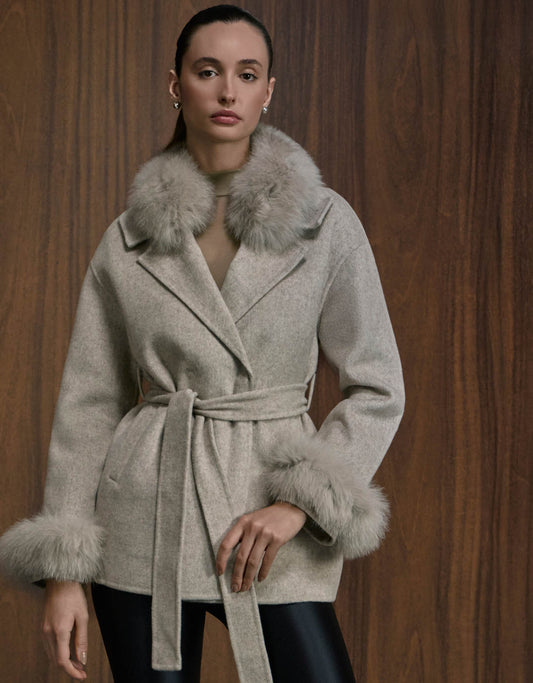 CASACO MEGAN MADRE REINA LÃ COM PELE FENDI