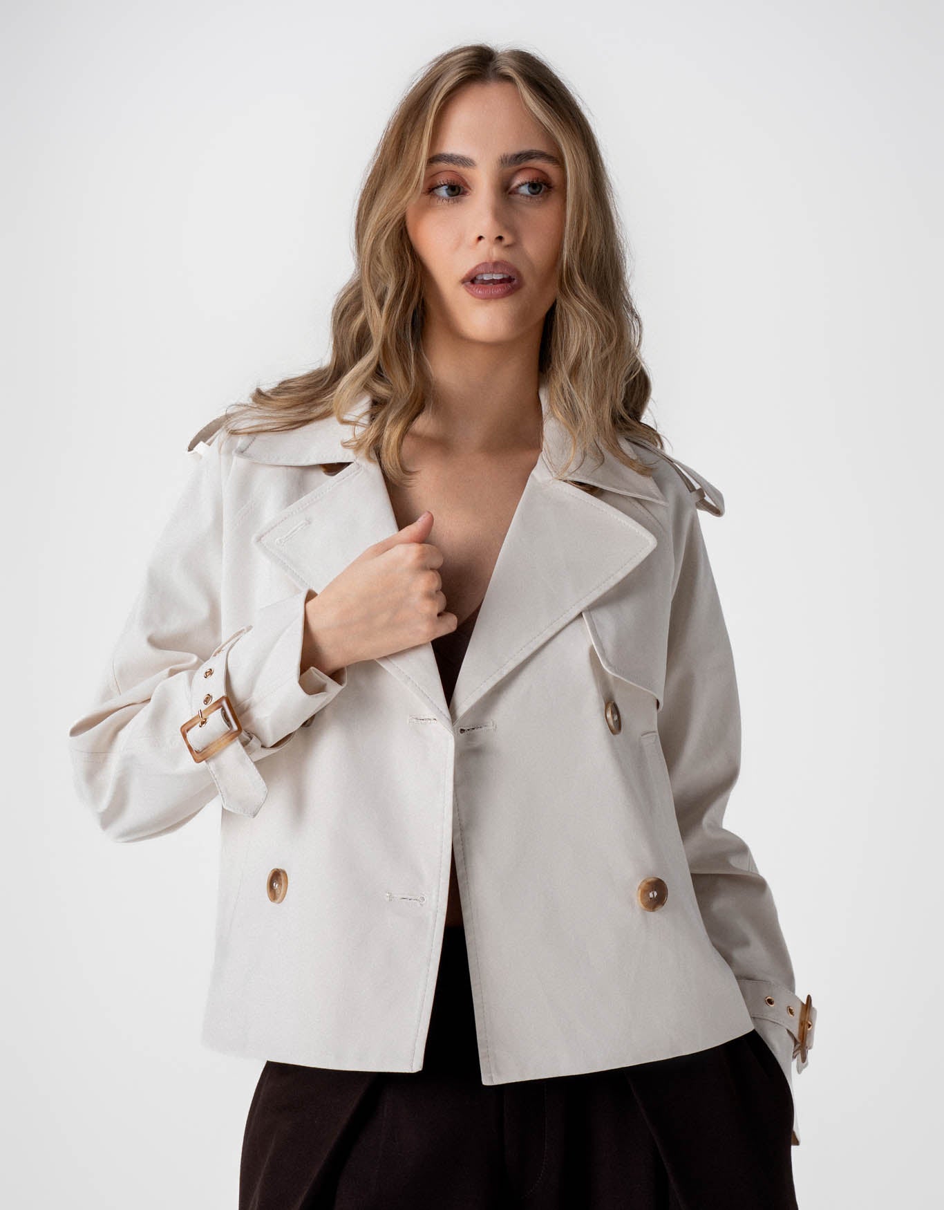 CASACO PIETRA MADRE REINA OFF WHITE