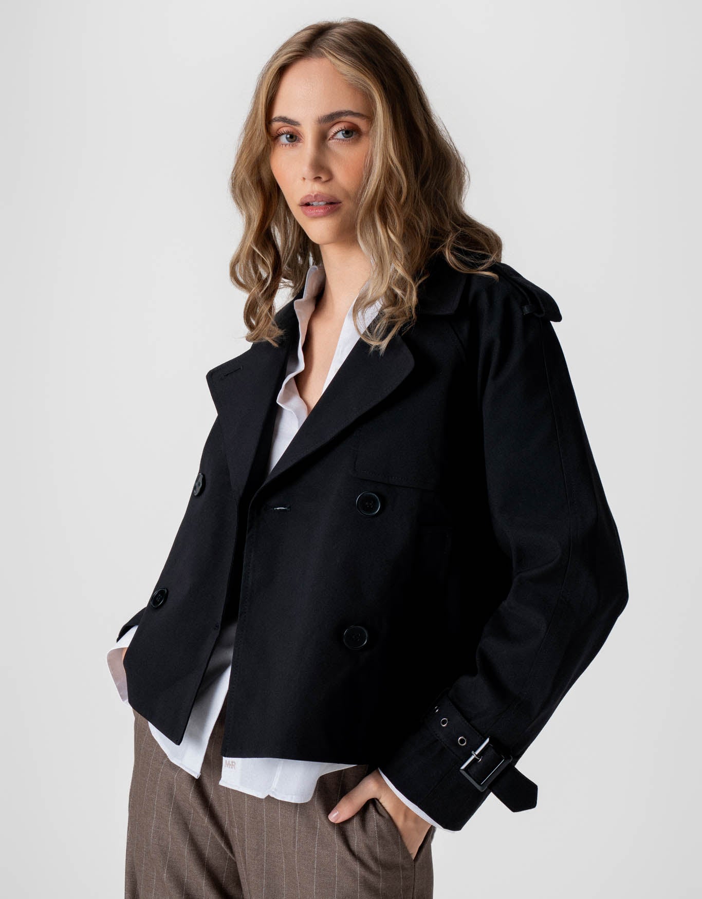 CASACO PIETRA MADRE REINA PRETO