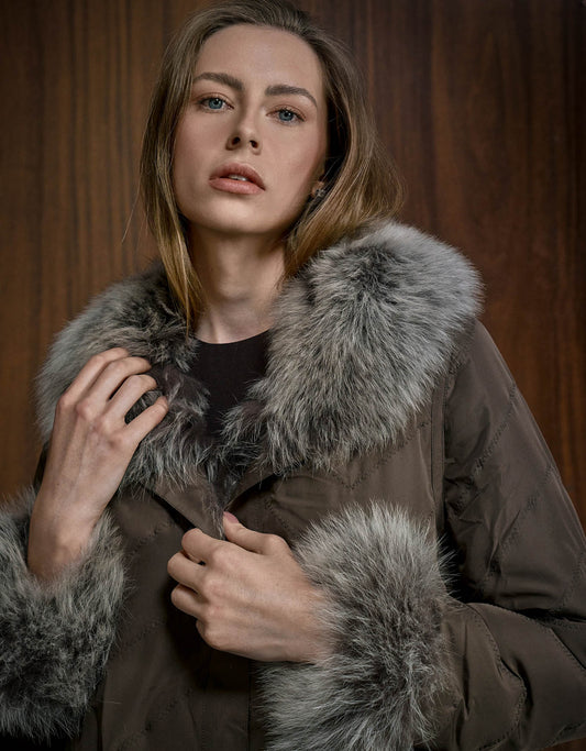 CASACO SILK BOTÕES REVERSÍVEL MADRE REINA PELE MADEIRA