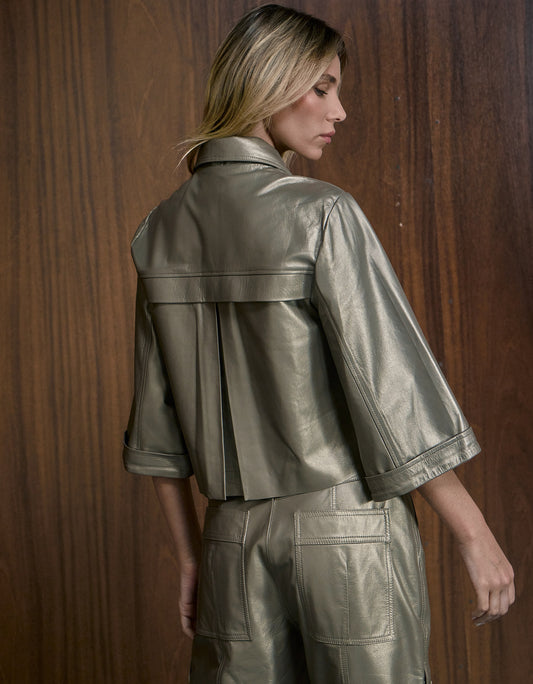 CASAQUETO LARI MADRE REINA COURO FENDI PEROLADO