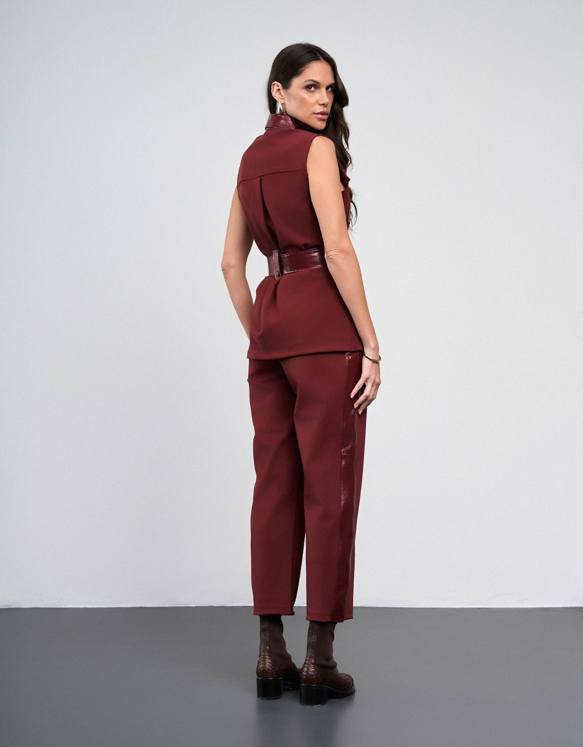 COLETE MADRE REINA COURO COM MALHA PINOT