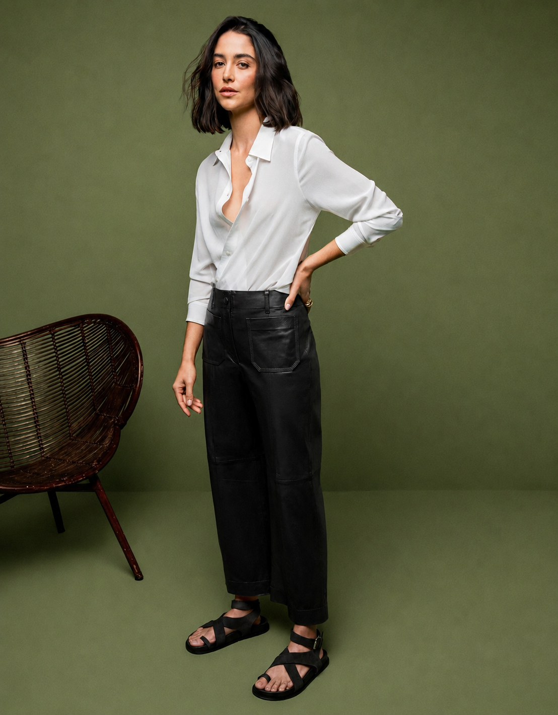 CALÇA MARIA CAPRI MADRE REINA COURO PRETO