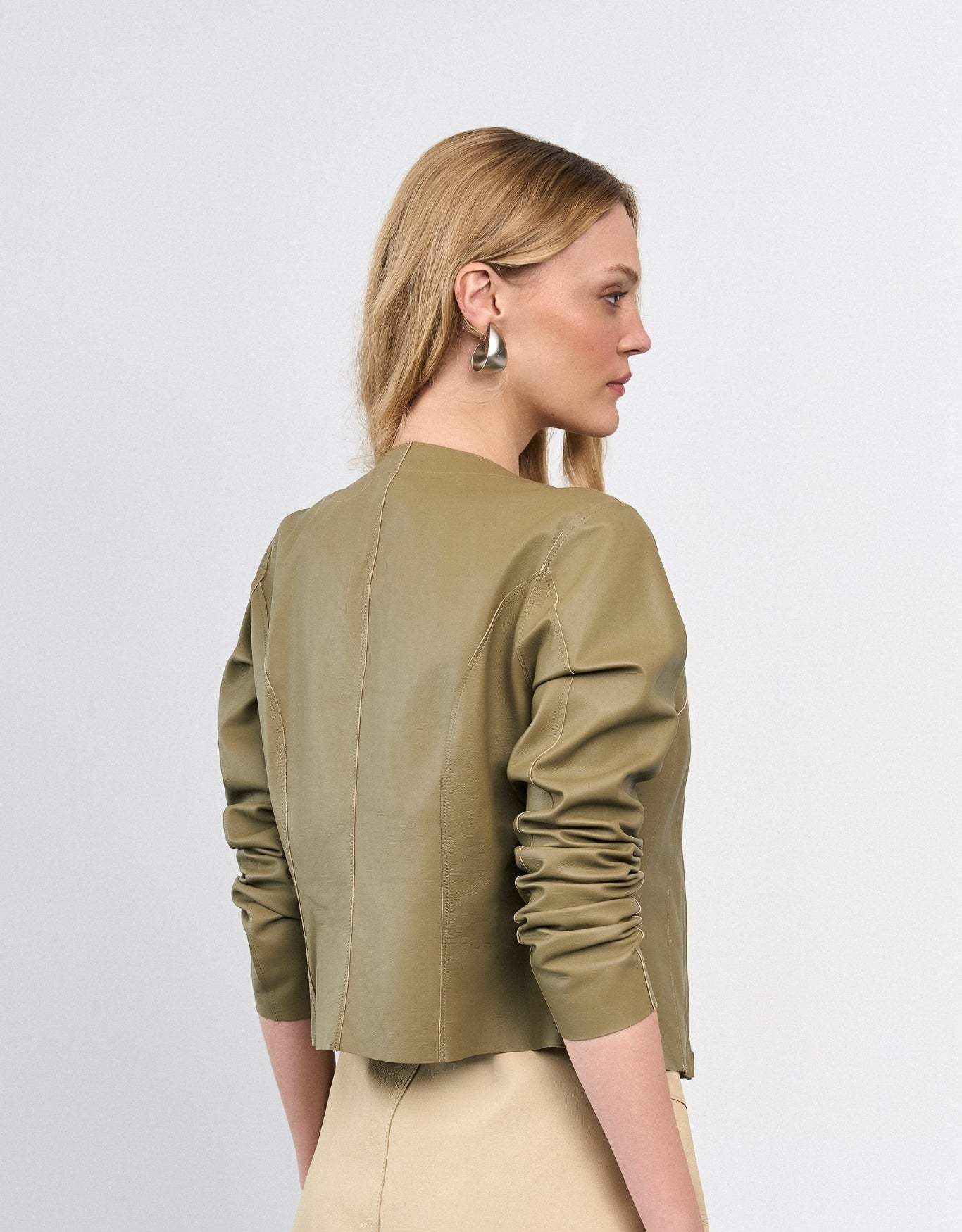 JAQUETA DUPLA FACE MADRE REINA COURO DESERT/GREIGE