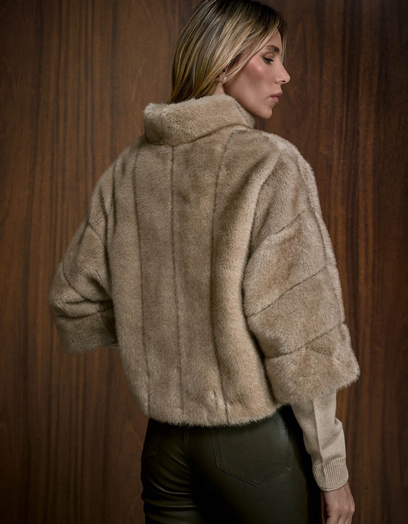 JAQUETA LARA MADRE REINA LIKE FUR ARGILA