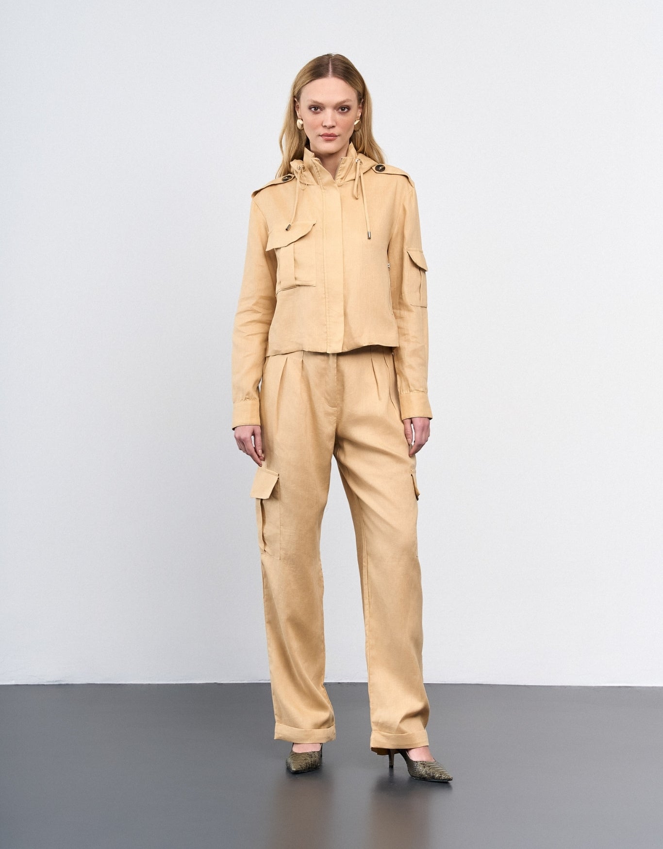 JAQUETA LINEN MADRE REINA LINHO DESERT