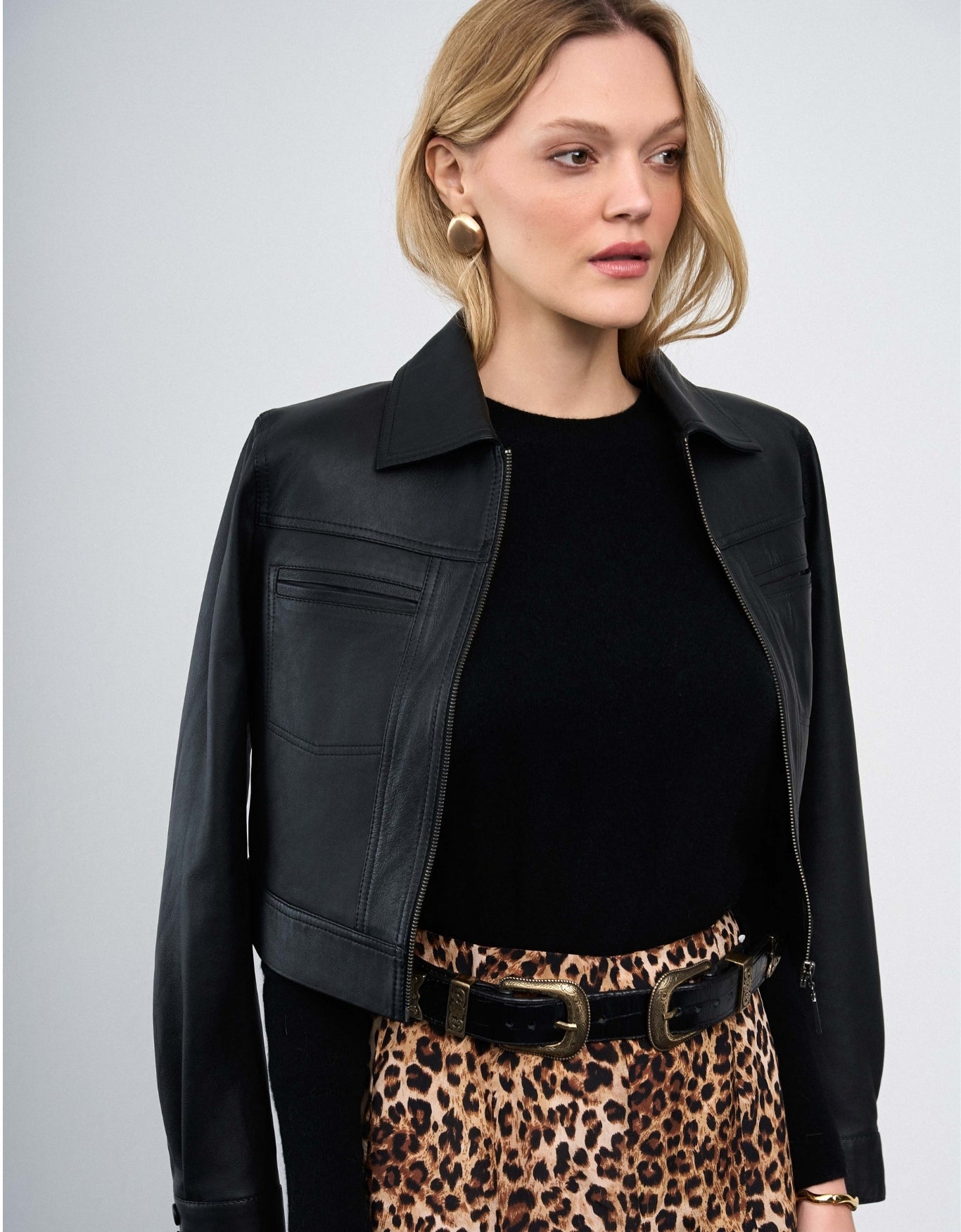 JAQUETA MEL MADRE REINA COURO PRETO