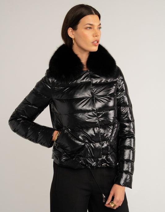 JAQUETA NICOLE MADRE REINA NYLON PRETO