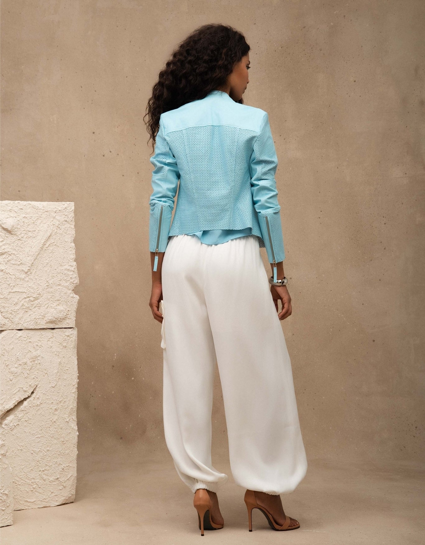 JAQUETA SUMMER MADRE REINA COURO AZUL TURQUESA