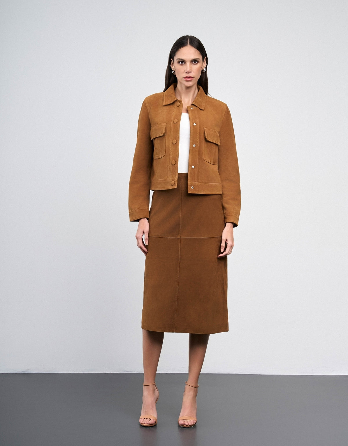 JAQUETA VALEN MADRE REINA COURO CAMEL