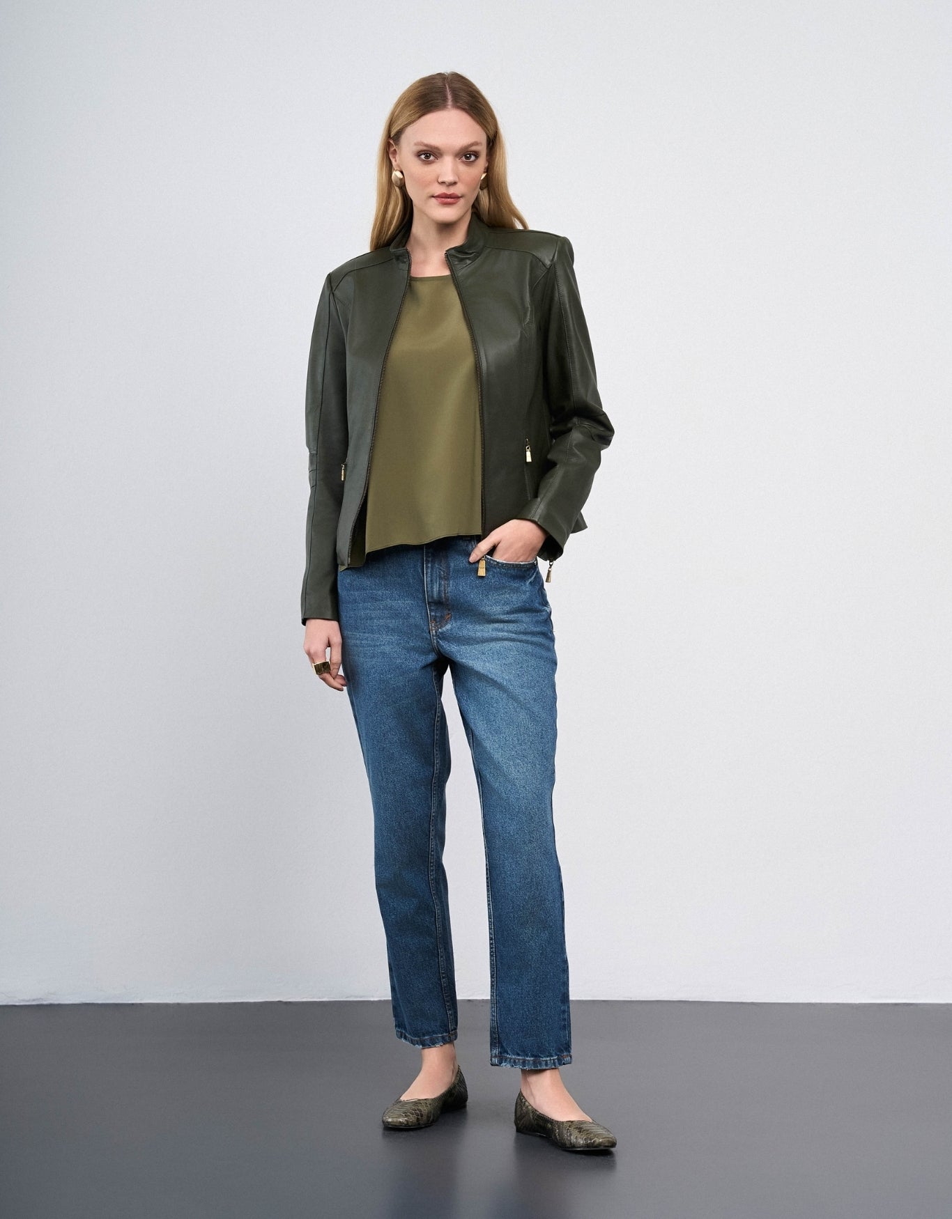 JAQUETA VERÔNICA MADRE REINA COURO DARK MOSS