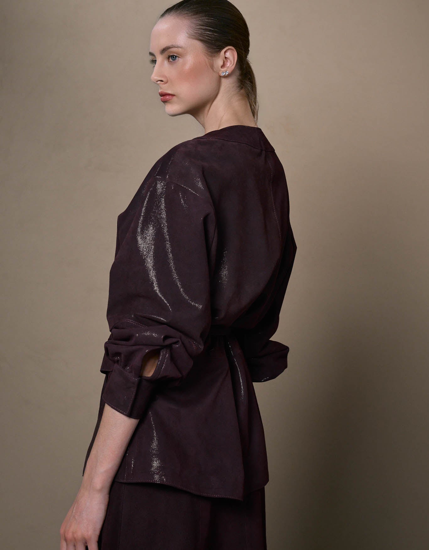 KIMONO MALU MADRE REINA COURO CHAMOIS BERINGELA