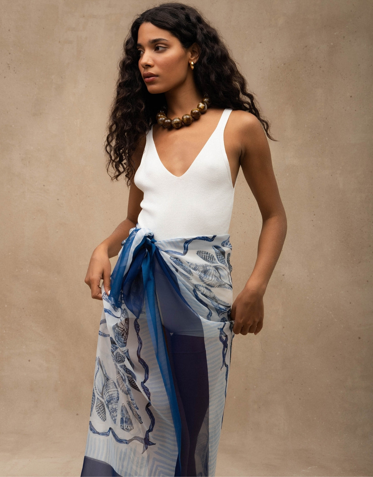 LENÇO MADRE REINA CONCHAS