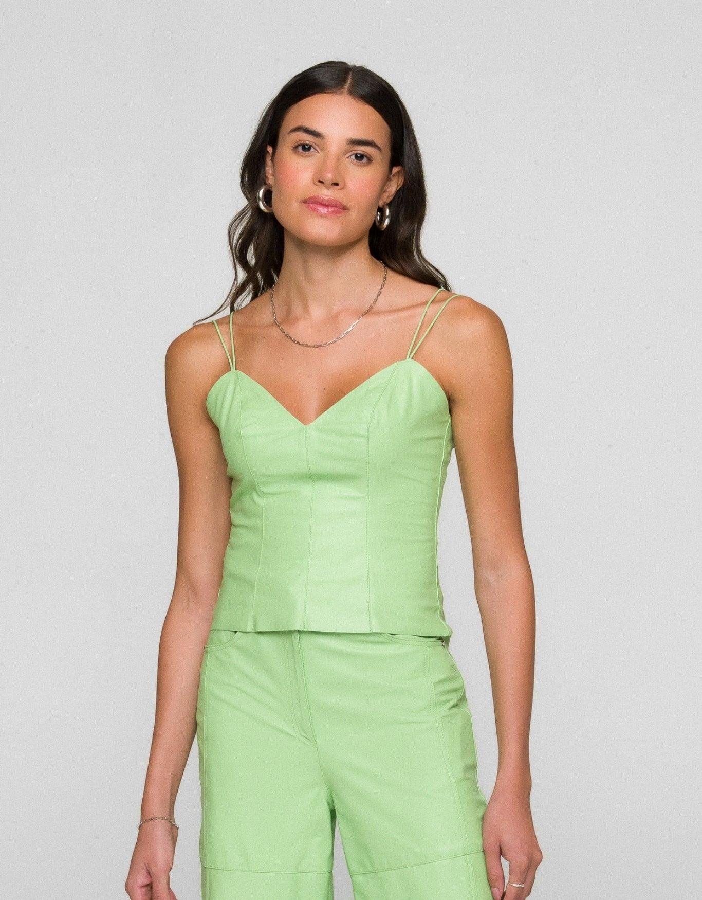 REGATA ÁGATA MADRE REINA COURO VERDE MENTA