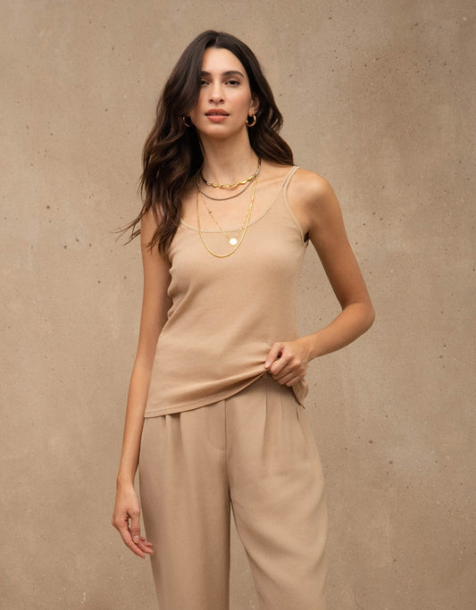 REGATA ALÇA DUPLA MADRE REINA CAQUI